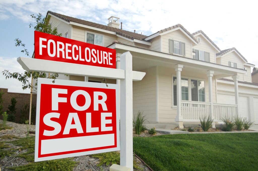 Foreclosure Filings Are on the Rise—Here’s What Agents Need to Know